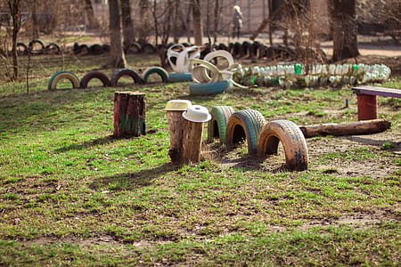 selective focus photography of park thumbnail