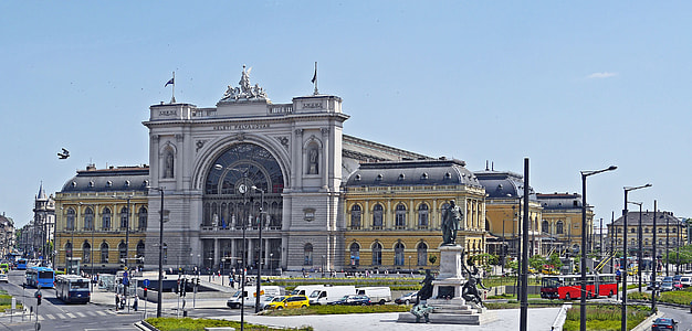 Budapest, Eastern Railway Station thumbnail