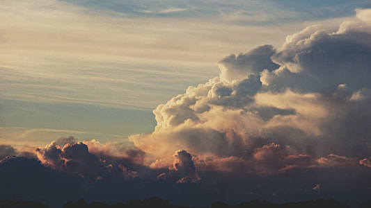 clouds during sunset thumbnail