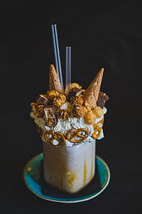 Smoothie With Pretzels and Popcorns thumbnail