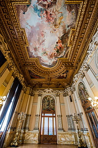 brown church interior thumbnail