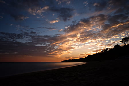 sunrise over the horizon thumbnail