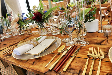 Dinnerware on Table Top thumbnail