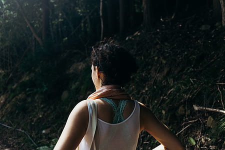 woman facing back outdoor thumbnail