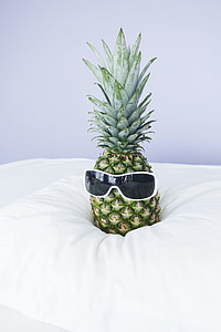 sunglasses on pineapple thumbnail