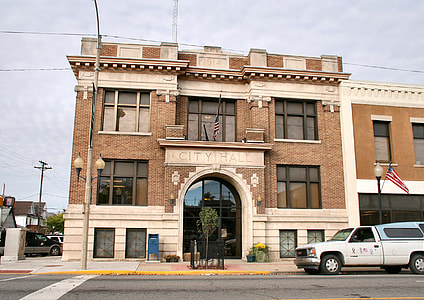 City Hall of Kendallville, Indiana thumbnail