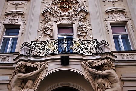 architectural photo of balcony thumbnail