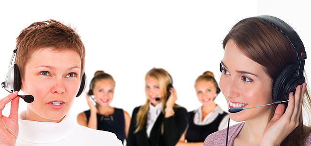 women wearing headsets thumbnail