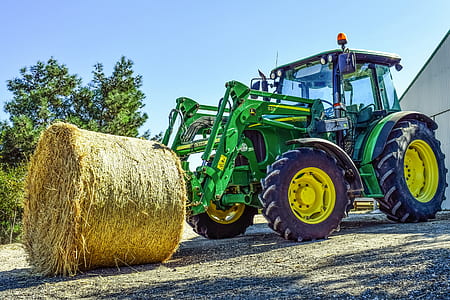 John Deere tractor thumbnail