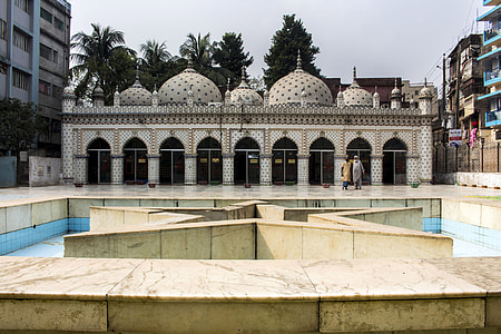 Mosque holy temple in Dhaka, Bangladesh thumbnail