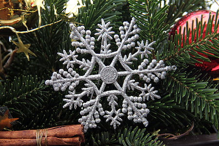 gray snowflake ornament thumbnail