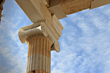 brown concrete pillar thumbnail
