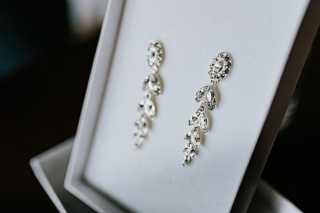 Preparations to a wedding thumbnail