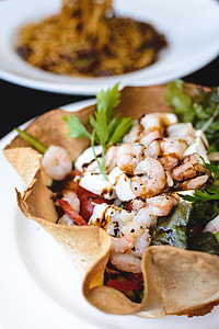 Salad with shrimps and feta cheese thumbnail