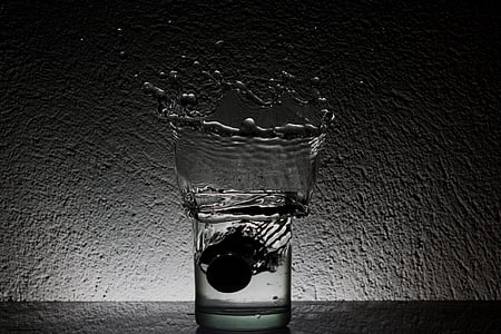 clear drinking glass thumbnail