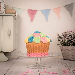 baked cake thumbnail